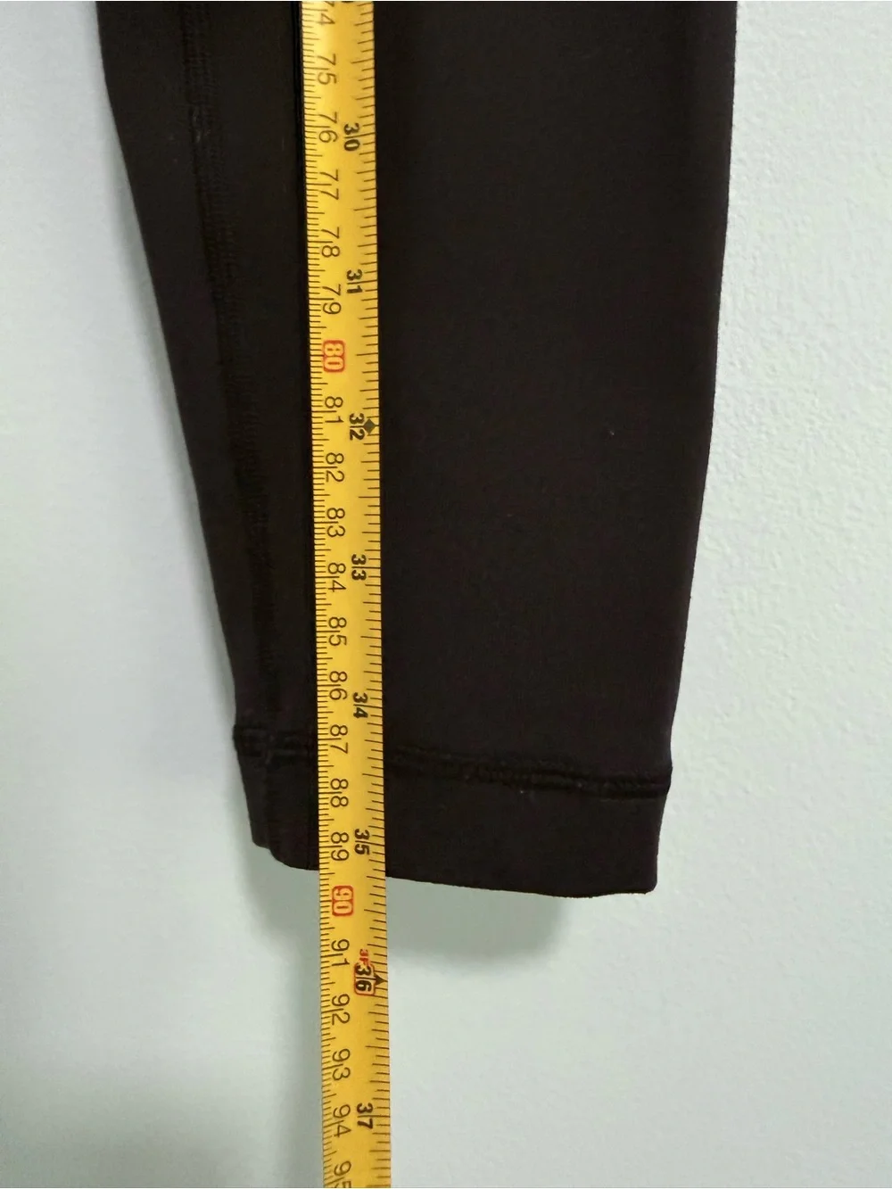 Lululemon Wunder Under Black Leggings Size 6 Mid Rise 28” Inseam